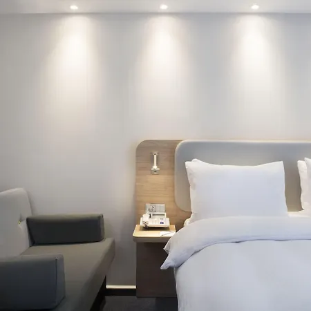 Hotel Express By Ihg 3*