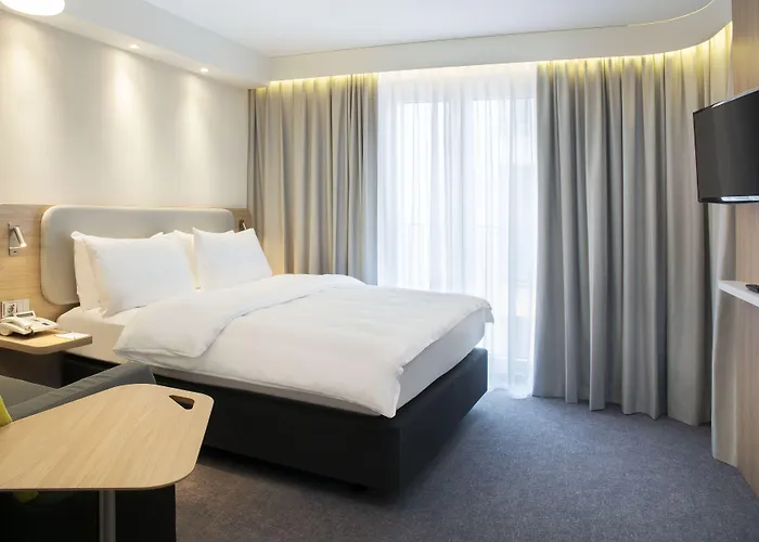 ホリデイ エクスプレス バーデンバーデン ホテル 3*