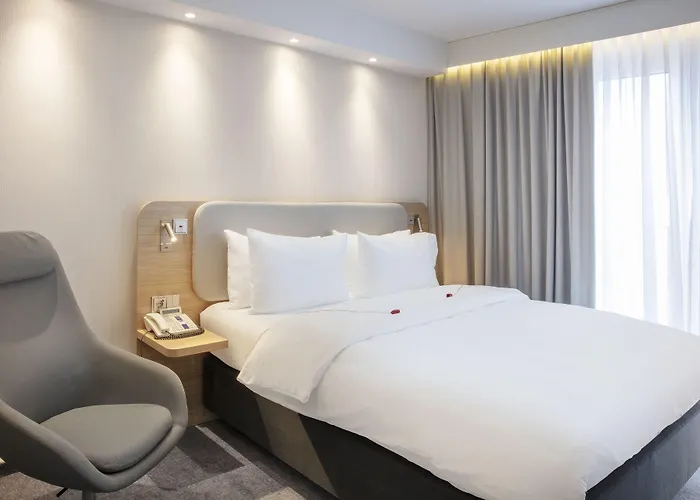 ホリデイ エクスプレス バーデンバーデン ホテル 3*