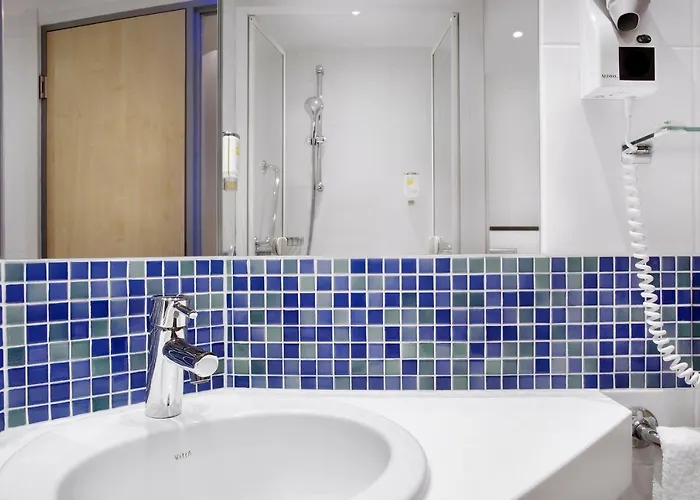 Hotel Express By Ihg